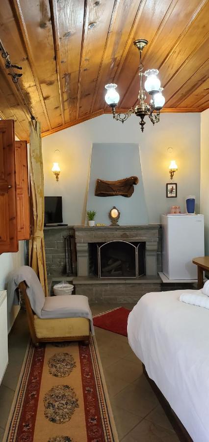 Papigo Astraka II Hotel Екстериор снимка